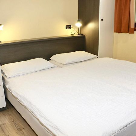 Casa Peri Διαμέρισμα Λιβίνιο Εξωτερικό φωτογραφία